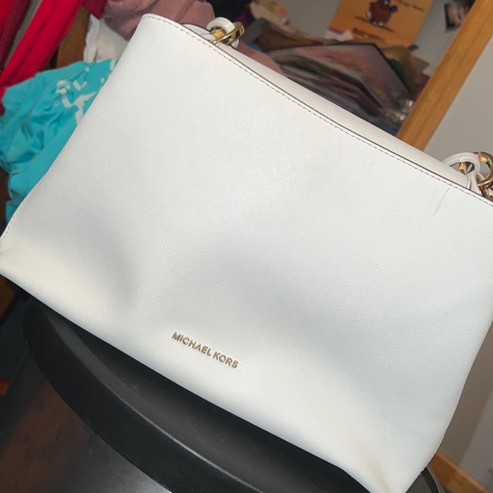 Michael Kors purse